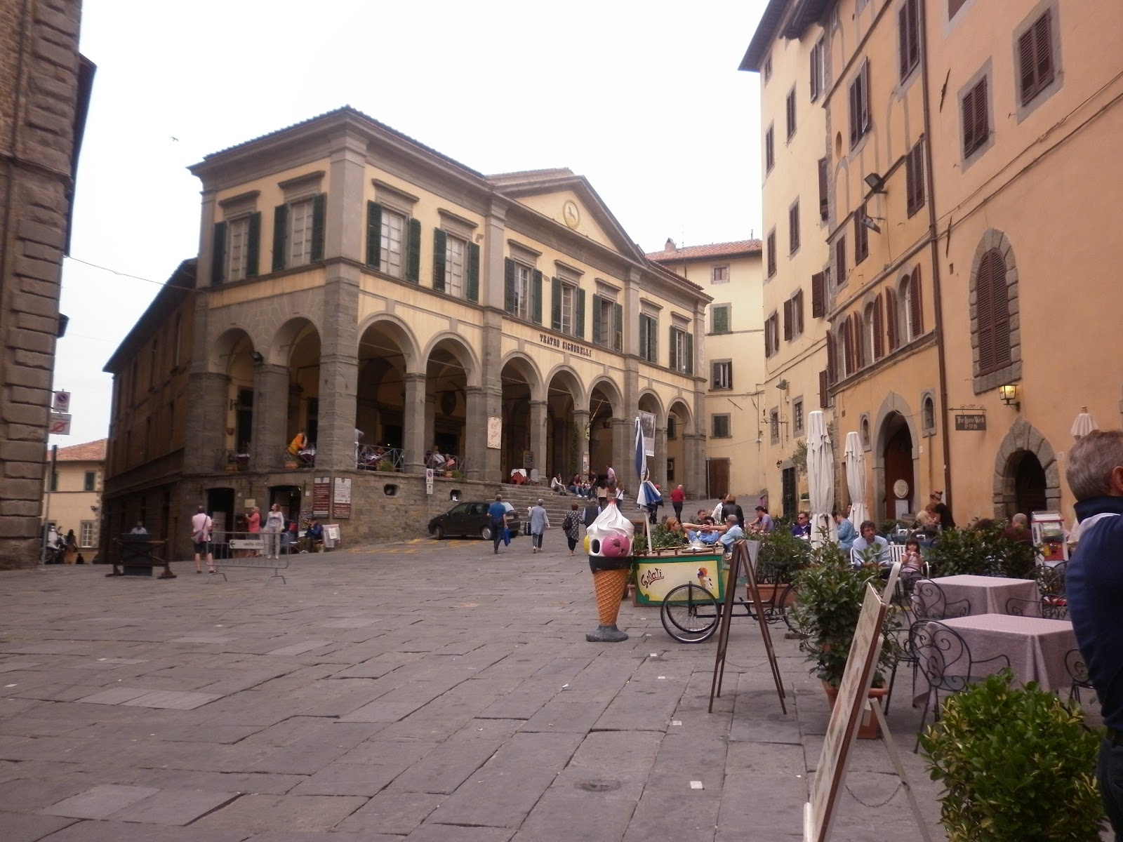 Womens Travel Network.ca: Treasure of Tuscany 2012 Arezzo and Cortona Womens Travel Network.ca: Treasure of Tuscany 2012 Arezzo and Cortona