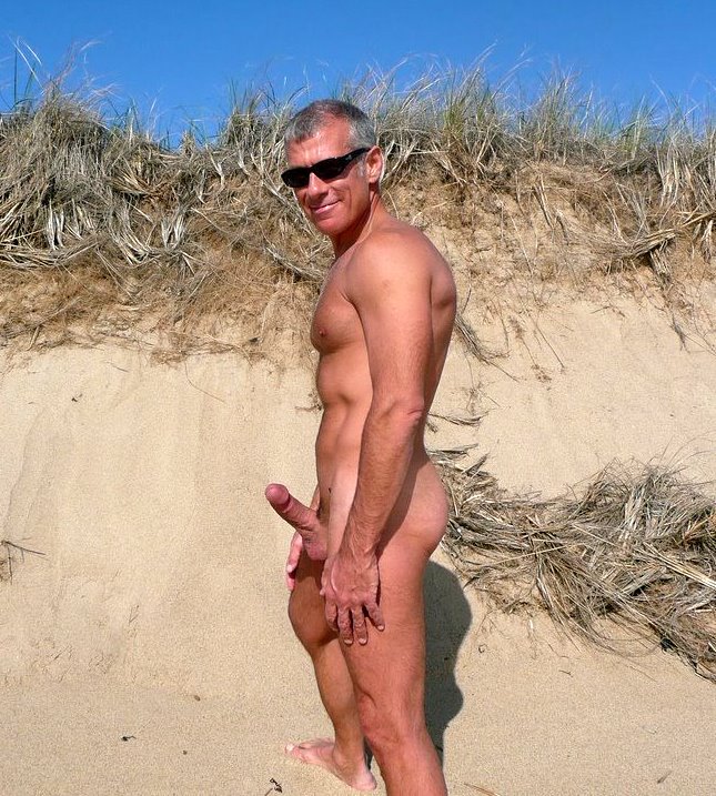 HOMBRE GAY PENE MUY GRANDE hombre gay pene muy grande:
