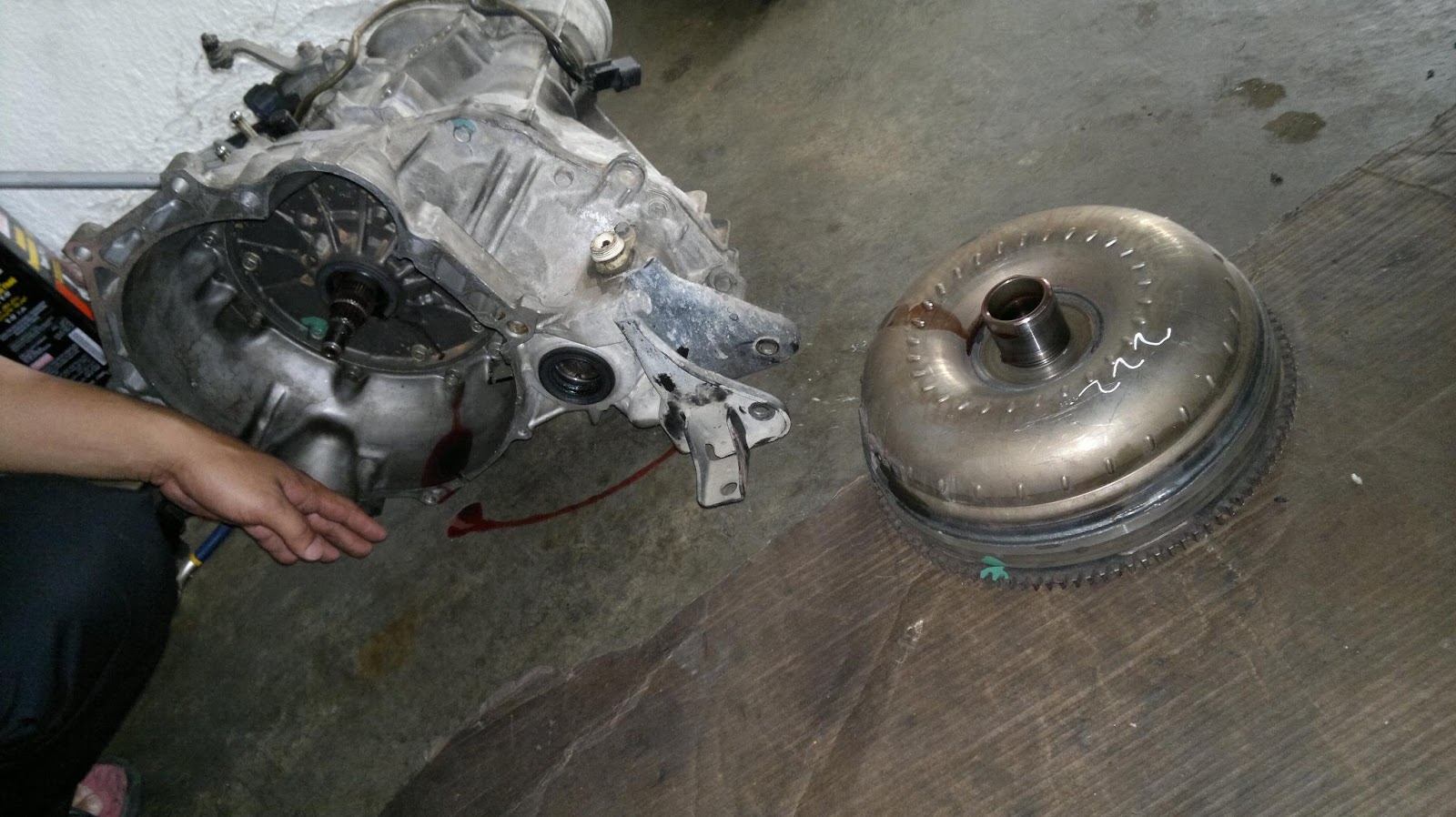 Gearbox Kereta Auto Rosak, Anak Melayu Ini Baiki Dalam Masa 1 Hari