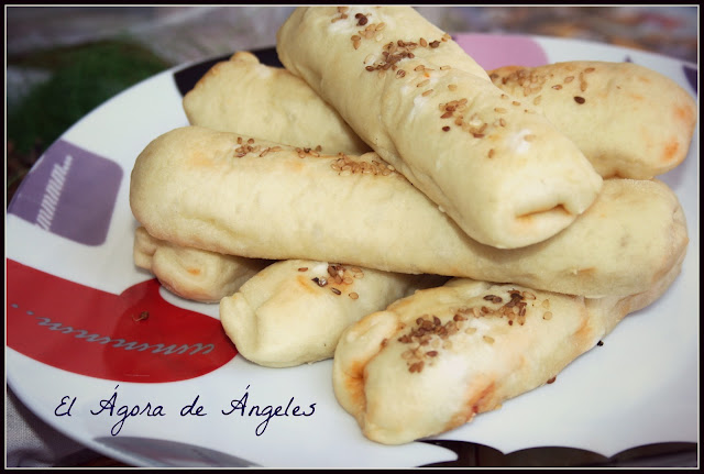 Rollitos De Pan De Leche Con Salchichas