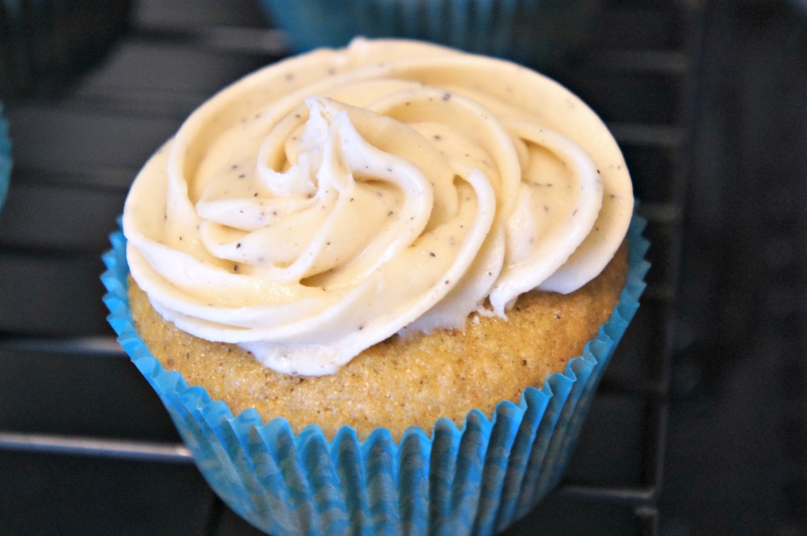 Twice the love...half the sleep! Applesauce Cupcakes with Brown Butter