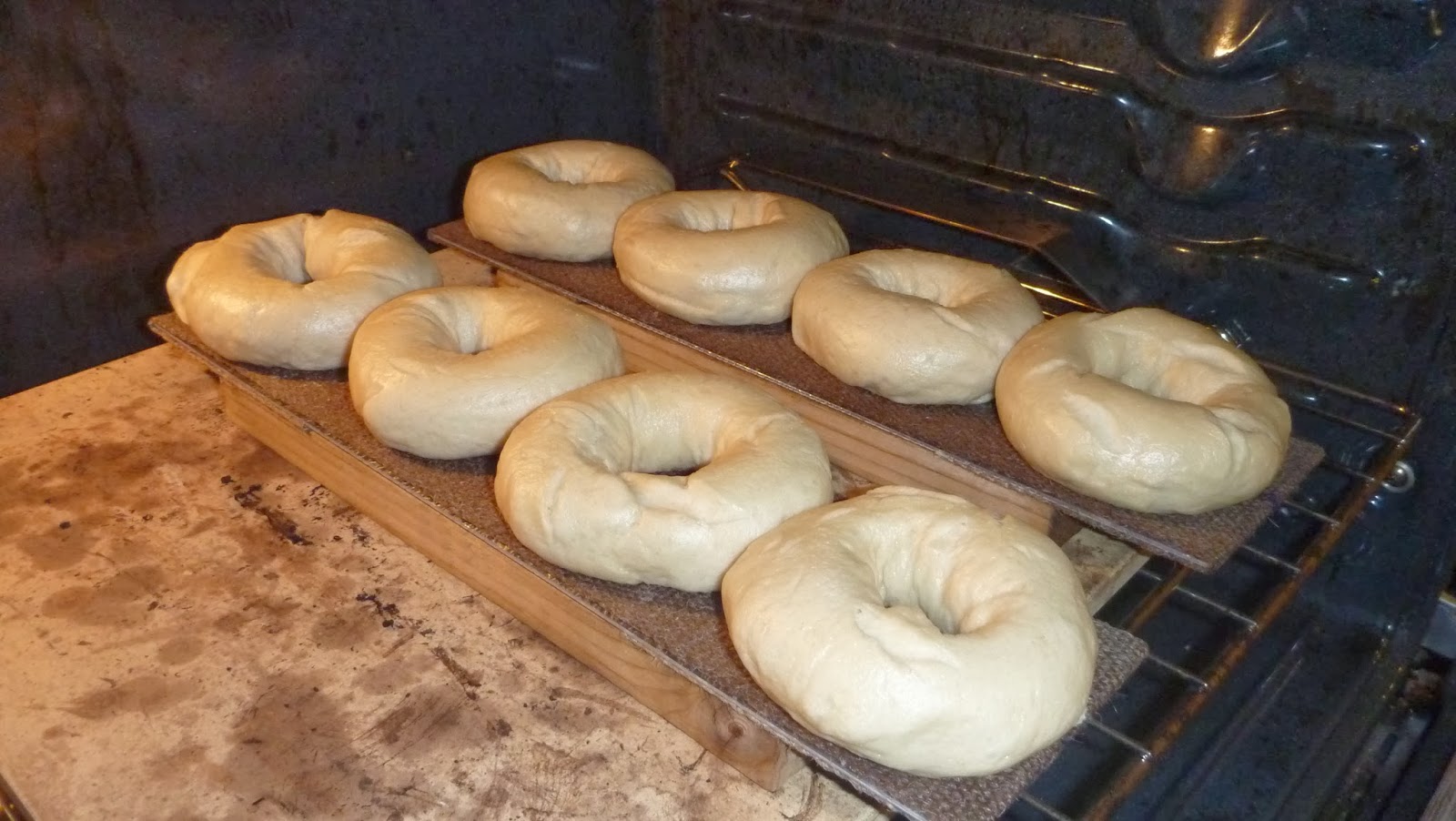 Bagel Boards (set of 4) Bake authentic bagels at home. (burlap, cedar