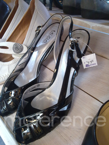 Hollanda Da Ikinci El Esya Cenneti