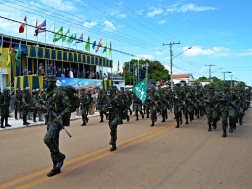 Desfiles cívicos marcam o feriado da Independência em Rondônia