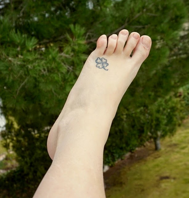 Tatuaje trévol 4 hojas Tatuaje trévol 4 hojas