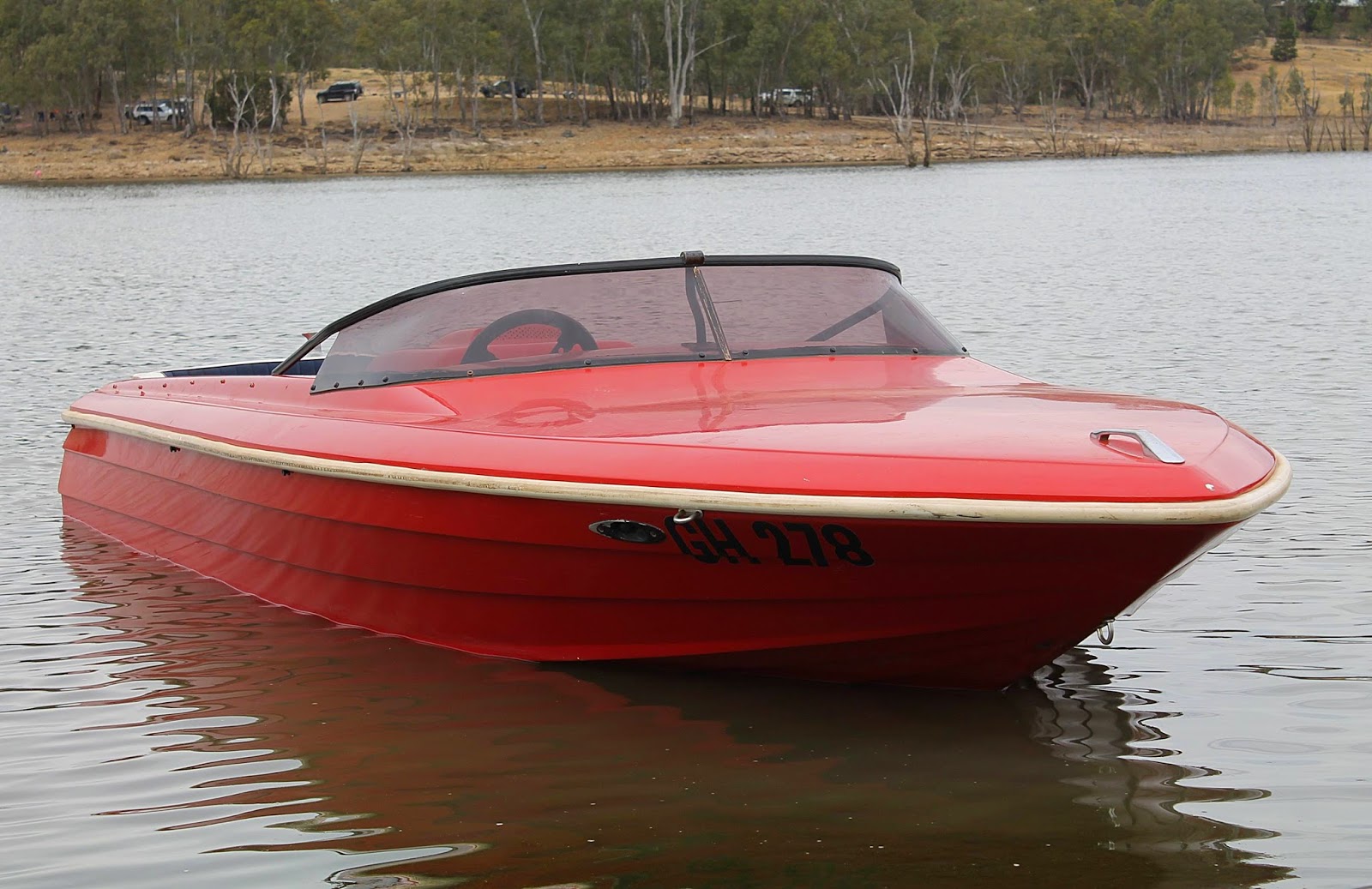 AUSSIE SKIBOATS CLASSIC SKI BOATS SEASON STARTER COLIBAN WATER
