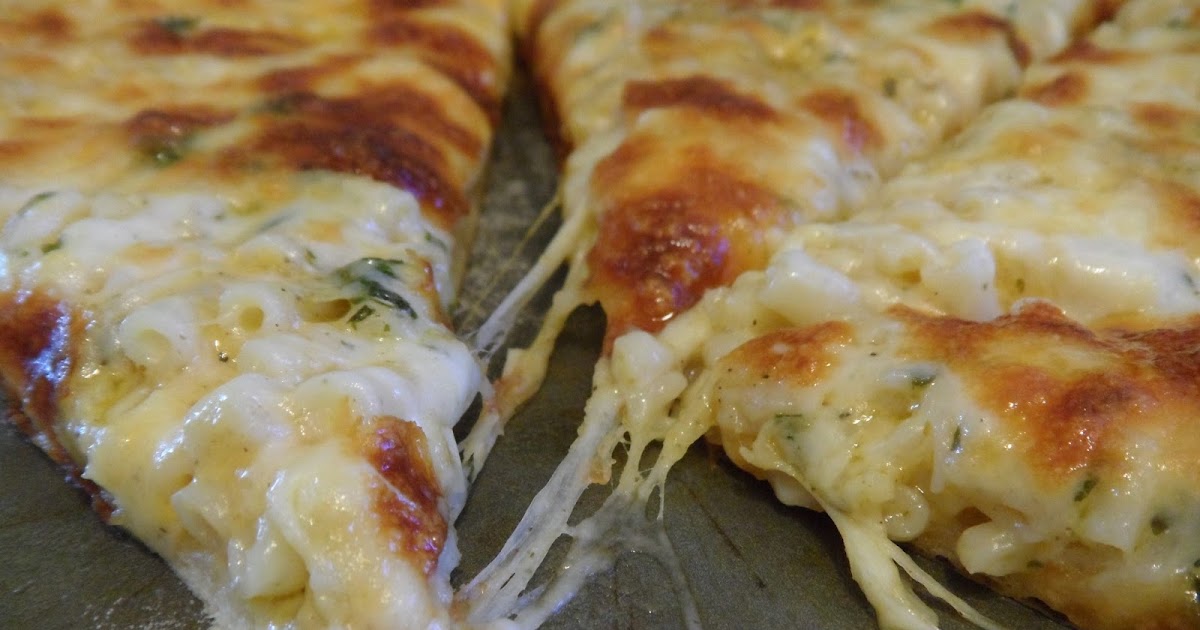 Devour Mac and Cheese Pizza