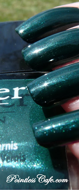 butter LONDON British Racing Green