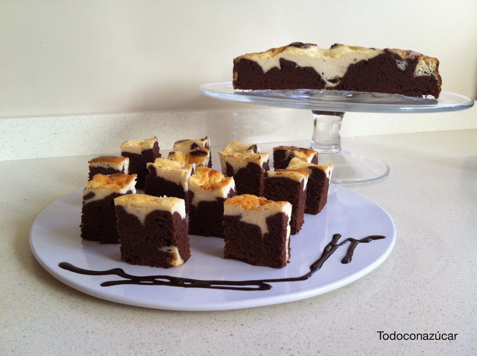 Brownie De Chocolate Y Queso.
