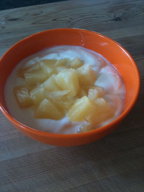 Yogurt with pineapple, http://georgebundlesfitness.blogspot.com/