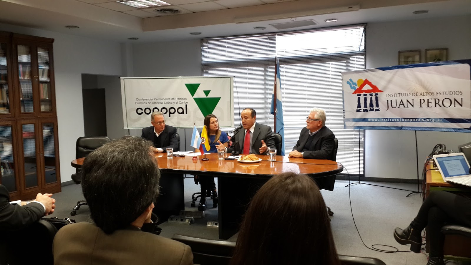 EL QUIJOTE SIGLO 21 EL PROCESO DE PAZ EN COLOMBIA