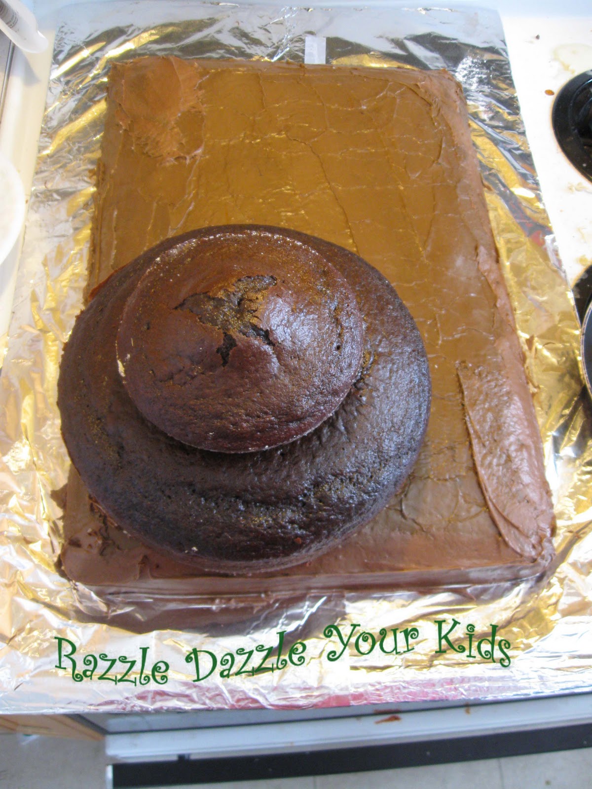 Razzle Dazzle Your Kids Dinosaur Birthday Party (6 years old)