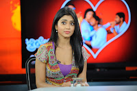 Shriya Saran New Movie Personal Interview Stills [cinebrain.blogspot]