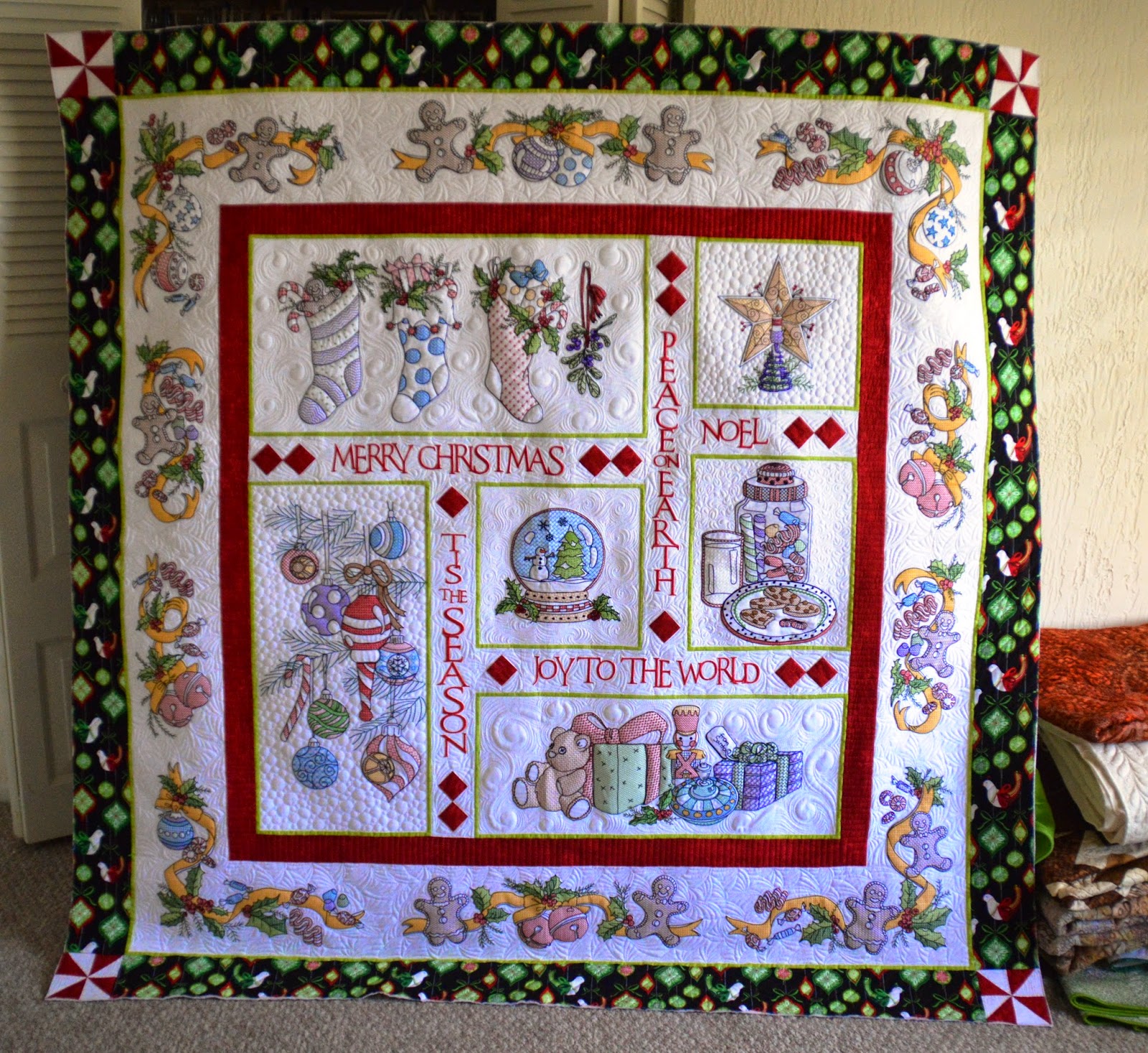 Creative Longarm Quilting by Karen Marchetti Mel's Tis the Season quilt
