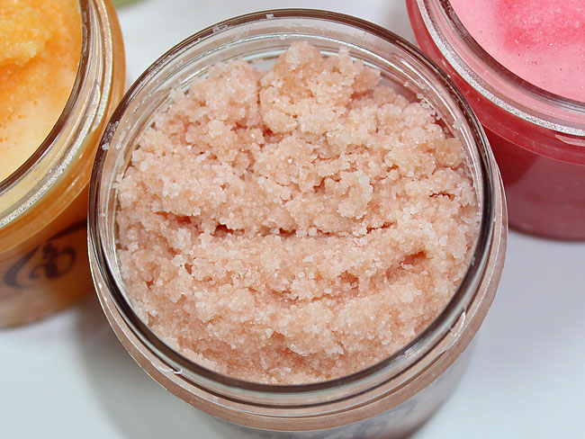 Соляной скраб для тела 