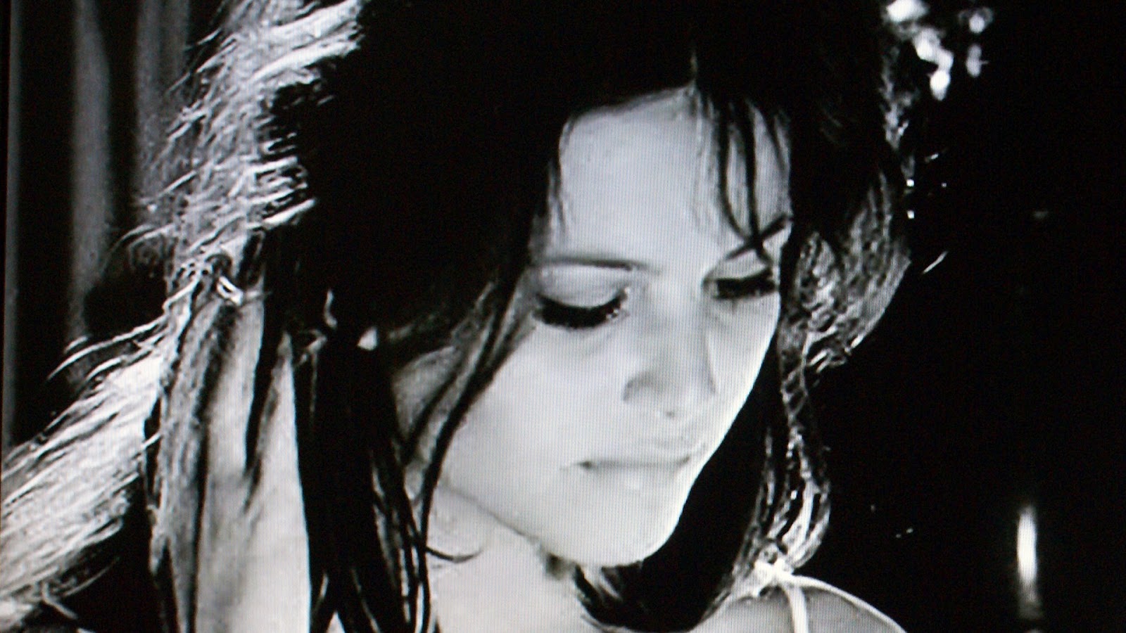 http://2.bp.blogspot.com/-1MTqCPbYxk8/T-EFIOZ763I/AAAAAAAADgw/YXrQXLz39cM/s1600/claudia-cardinale-wallpaper.jpg