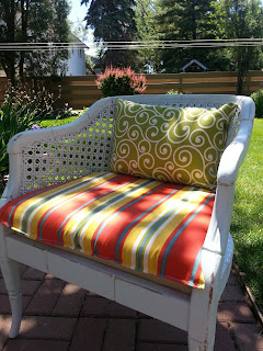 The Urban Cottage: When one door closes, make a patio table!