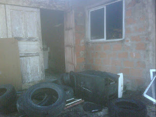 Santa Teresita: Alertó a los vecinos y logró salvar a sus hermanas de un incendio 2 Incendio+en+ST+07 2012+(2)