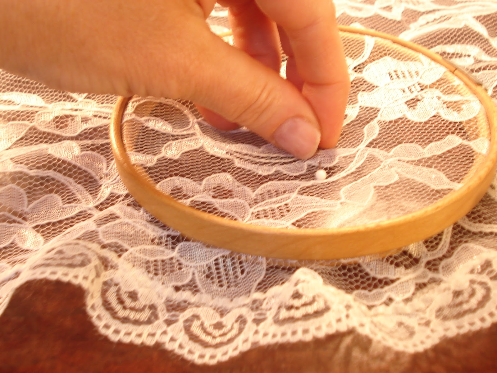 Veil Nation How to Sew a Comb or clip into Your Veil.