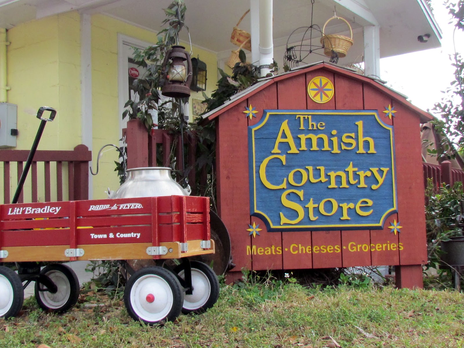 A Little Peace in our Heaven Amish Country Store in Largo