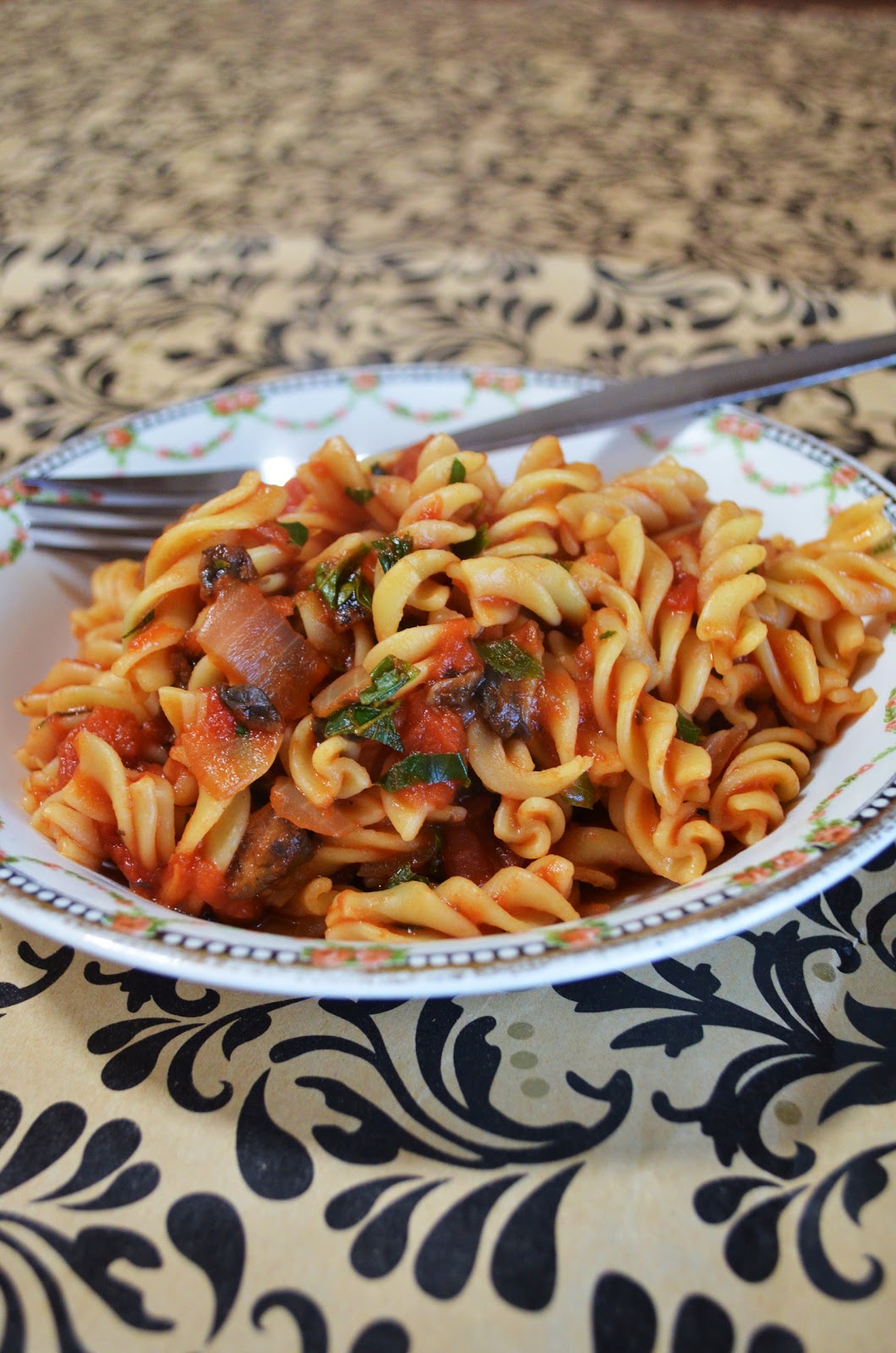 Gormandize Easy Basil Vodka Pasta