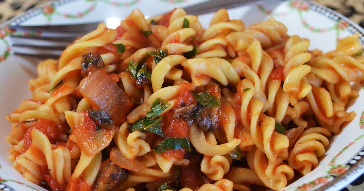 Gormandize Easy Basil Vodka Pasta