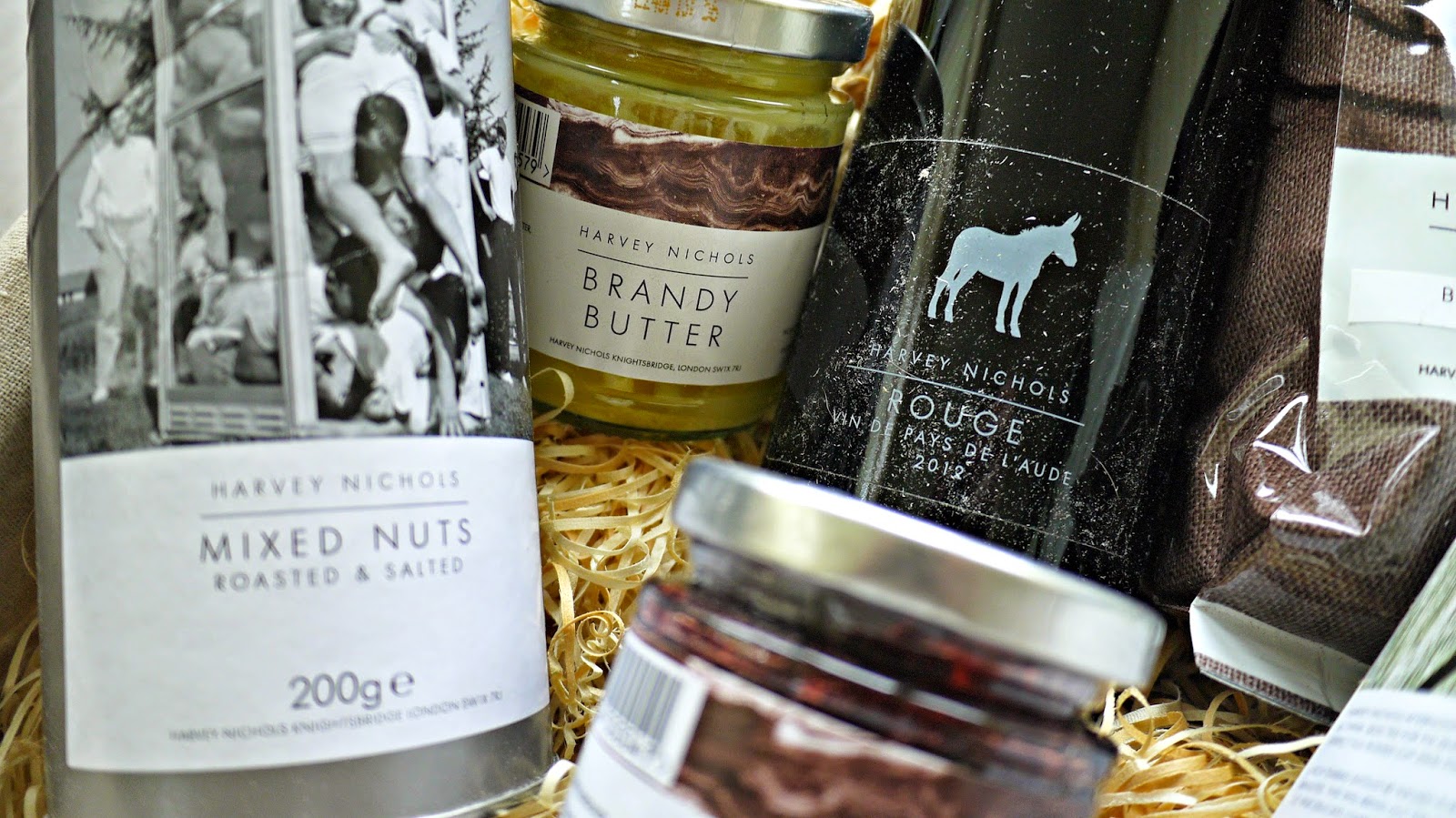 harvey nichols christmas hamper