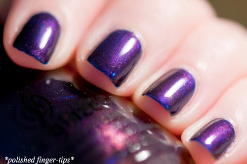 China Glaze "Let's Groove" - artificial light China Glaze "Let's Groove" - artificial light