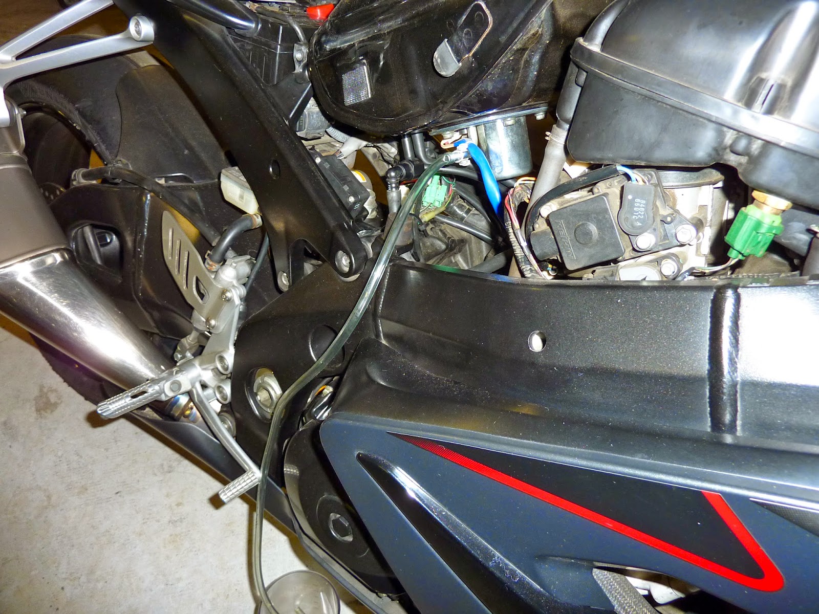 BikeTech7 Biketech7 GSXR1000 Fuel Pumps And Filters.