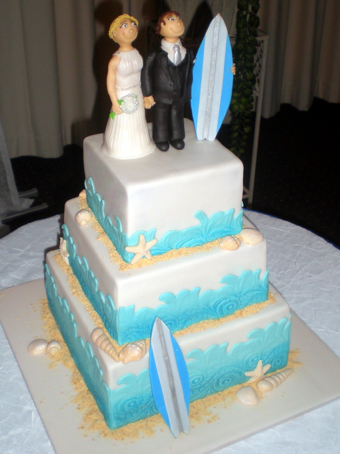 Sugar Siren Cakes Mackay Beach Surfing Wedding Cake with Sugar Siren Cakes Mackay Beach Surfing Wedding Cake with