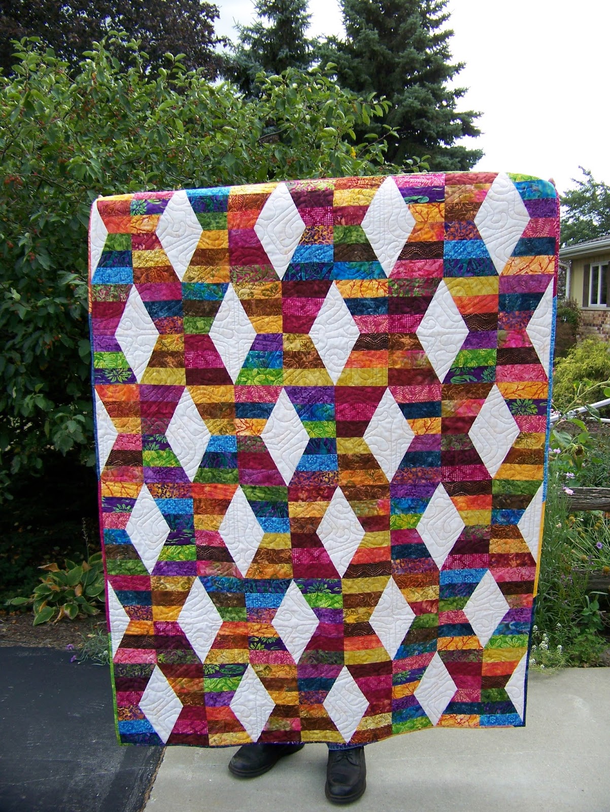 the momoo Hugs & Kisses Quilt