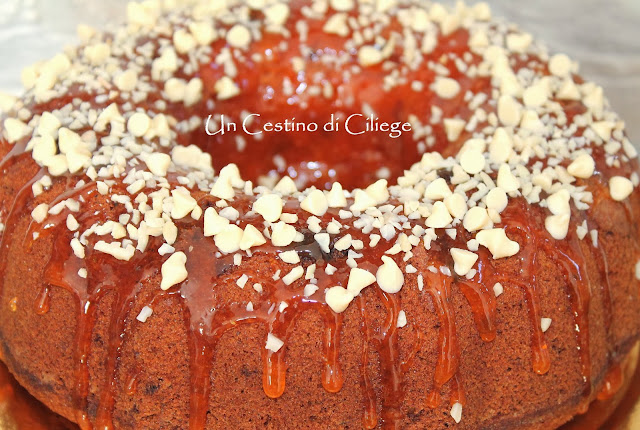 ciambella alle mandorle arance e cioccolato bianco