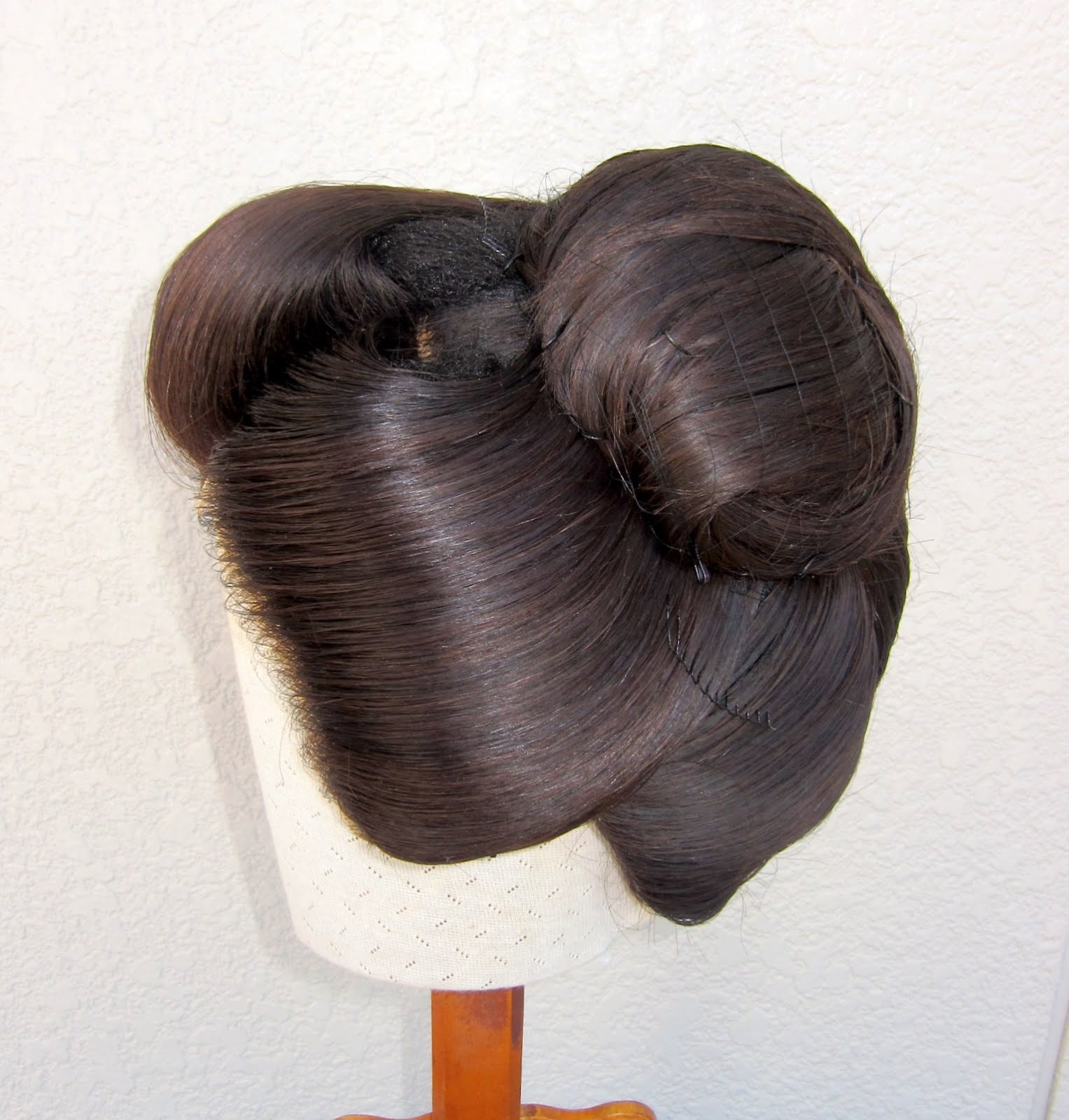 美 日本髪 Nihongami From Japan 林照乃 作品集 夜会巻きアレンジ ６ 左側面 俯瞰