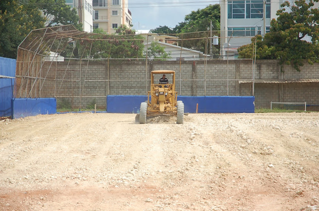 A TODO TREN: AVANZA COMPLEJO DEPORTIVO DE LA SALLE