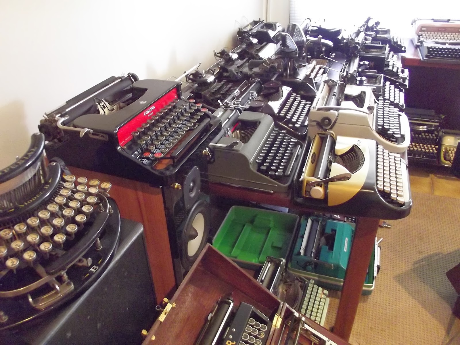 oz.Typewriter Expanded Typewriter Display