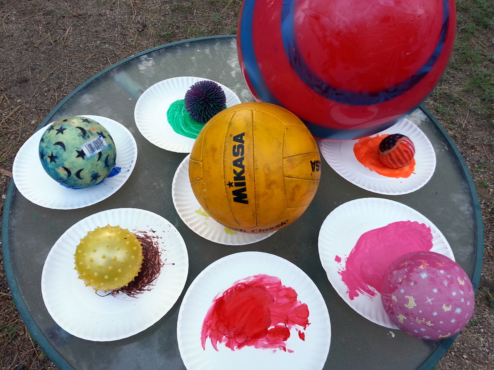 Choices for Children Ball Splat Painting