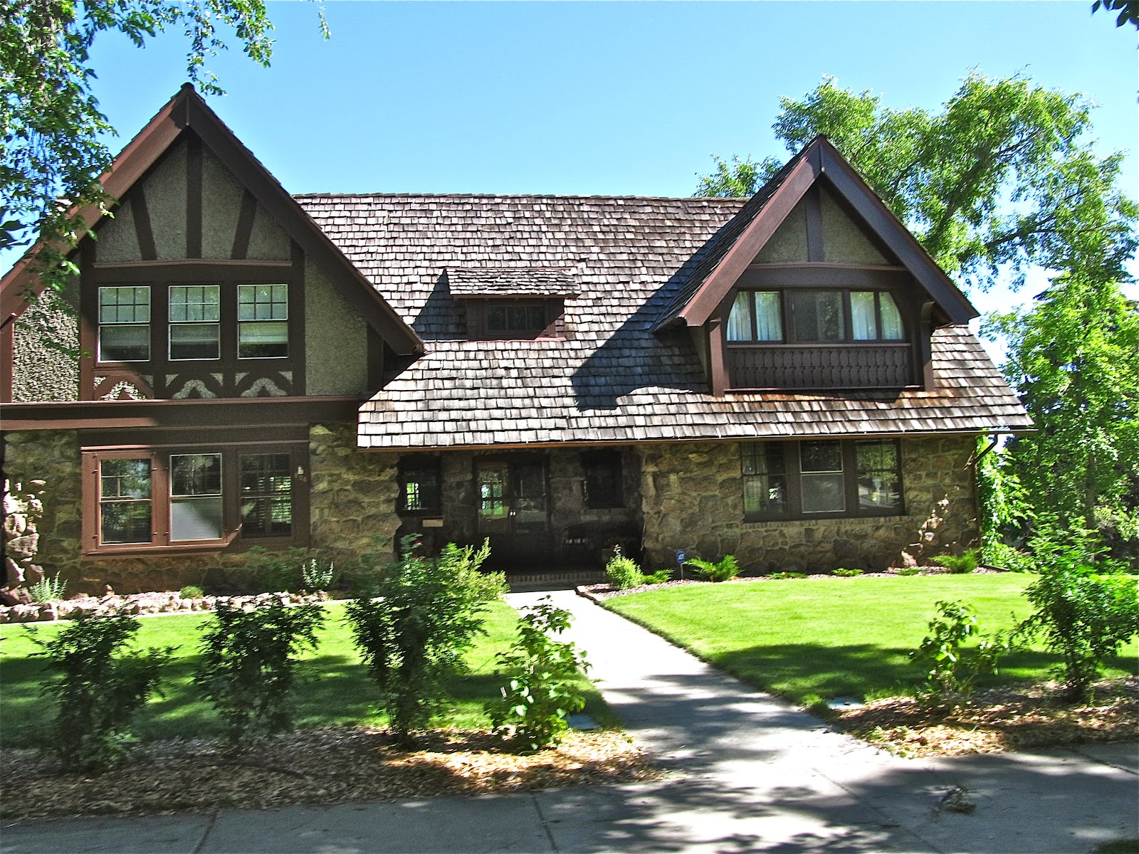 "CALGARY STAMPEDE TRIP" "MANSION DISTRICT OF HELENA"