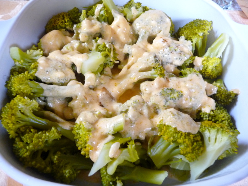 SPLENDID LOWCARBING BY JENNIFER ELOFF EASY LOWCARB CHEESE SAUCE