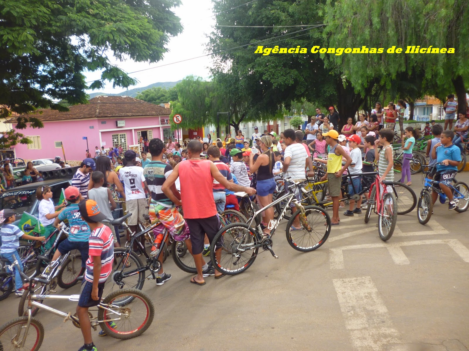  Passeio Ciclístico em Ilicínea