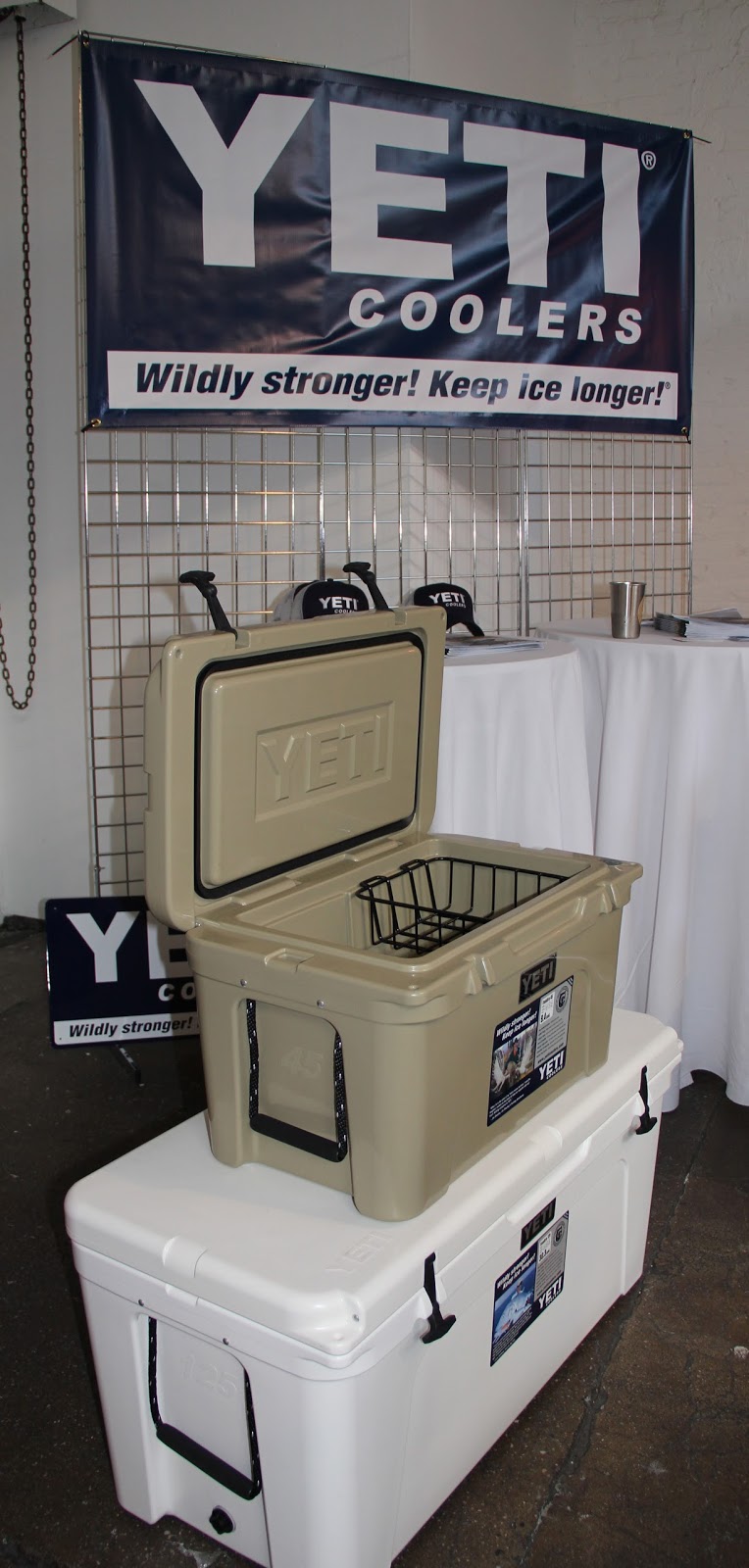 PLAYOFFS/SUPERBOWL Party ReadyYeti, Pelican HighEnd Coolers
