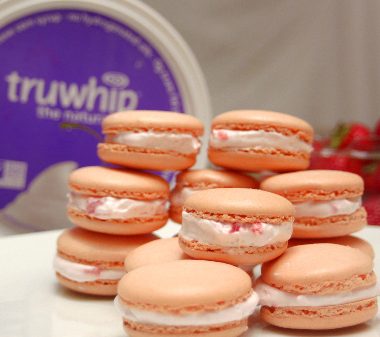 Phoenix Family Foodie Blog Strawberry Cheesecake Macarons with truwhip