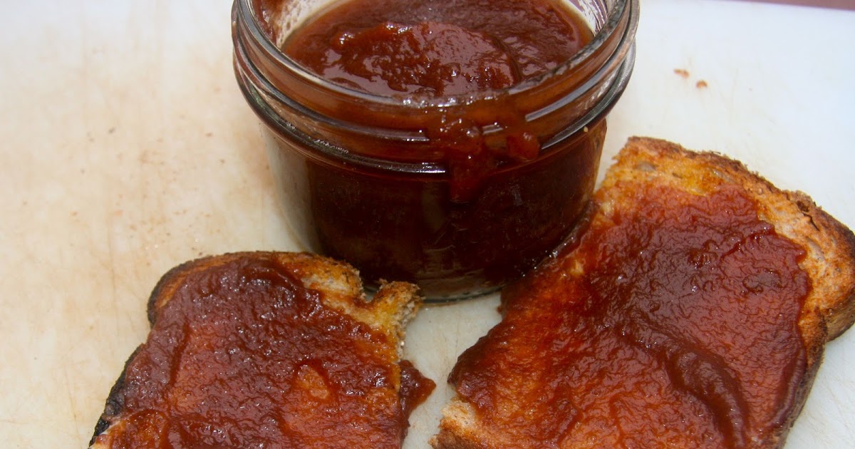 The Homemade Renegade Amish Crock Pot Apple Butter