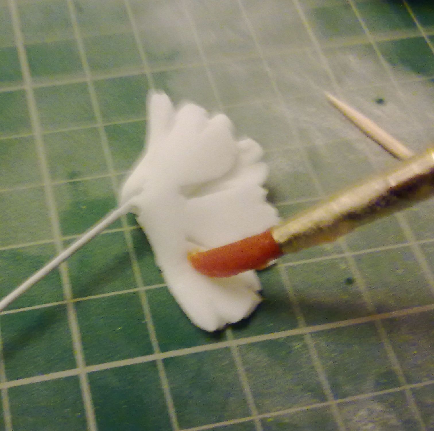 BakerLou How to make Sugar Carnations, stepbystep tutorial