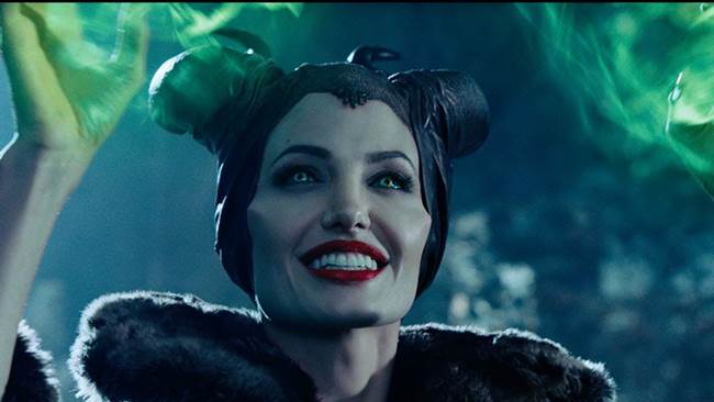 angelina jolie já está trabalhando em malévola 2 armadura nerd