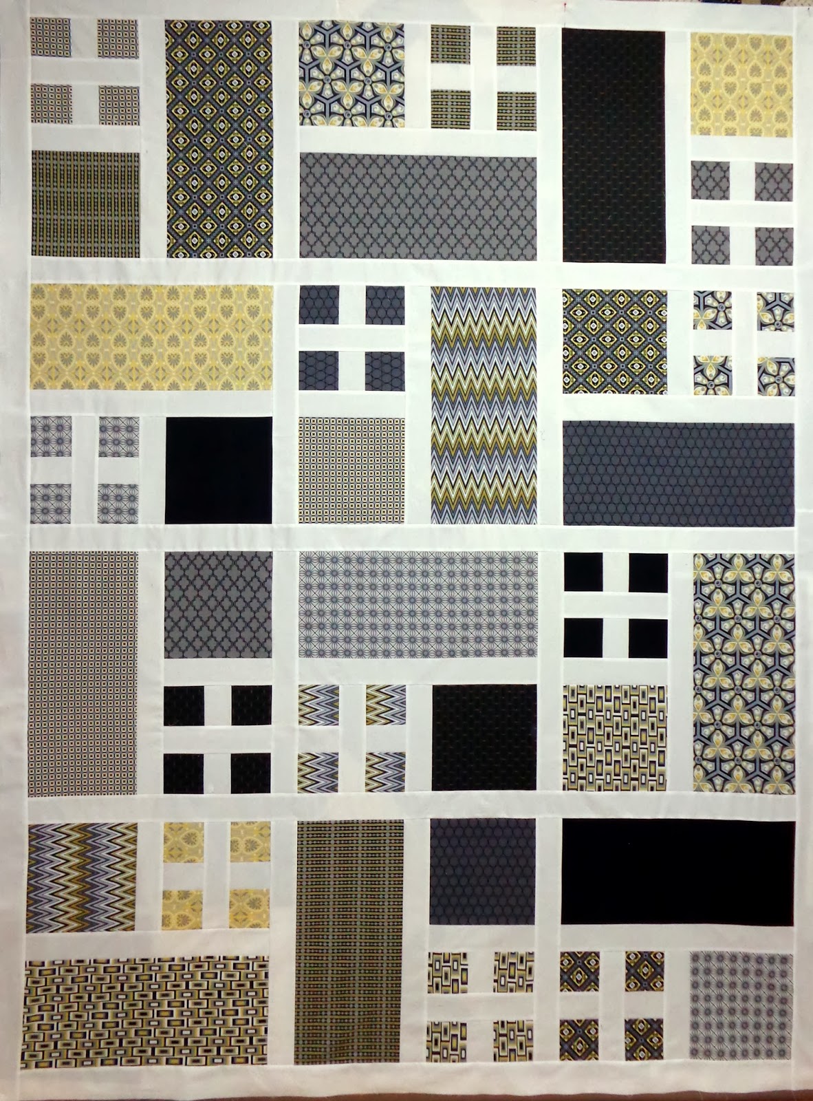 CW QUILTS....sometimes: Easy Modern Quilt! CW QUILTS....sometimes: Easy Modern Quilt!