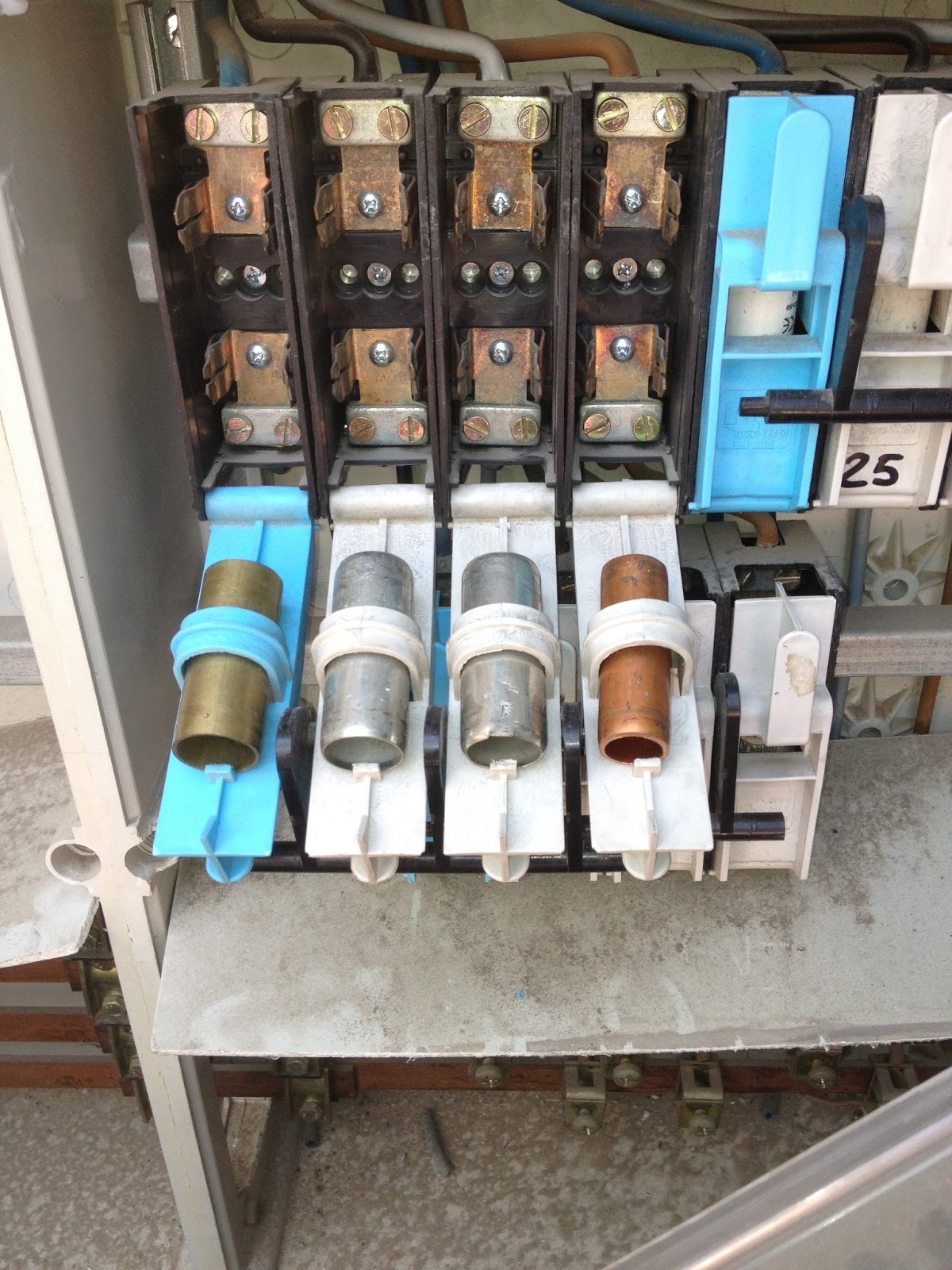 Sparks in Spain Dangerous electrical jobs; the main fuse