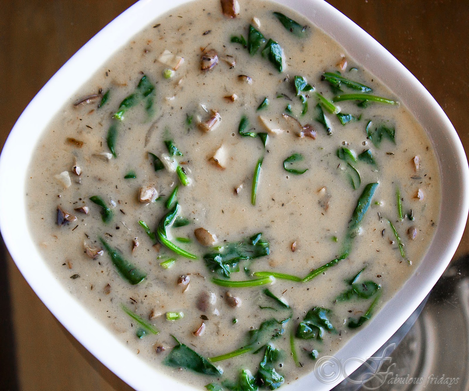 fabulous fridays: Spinach-Mushroom cream soup