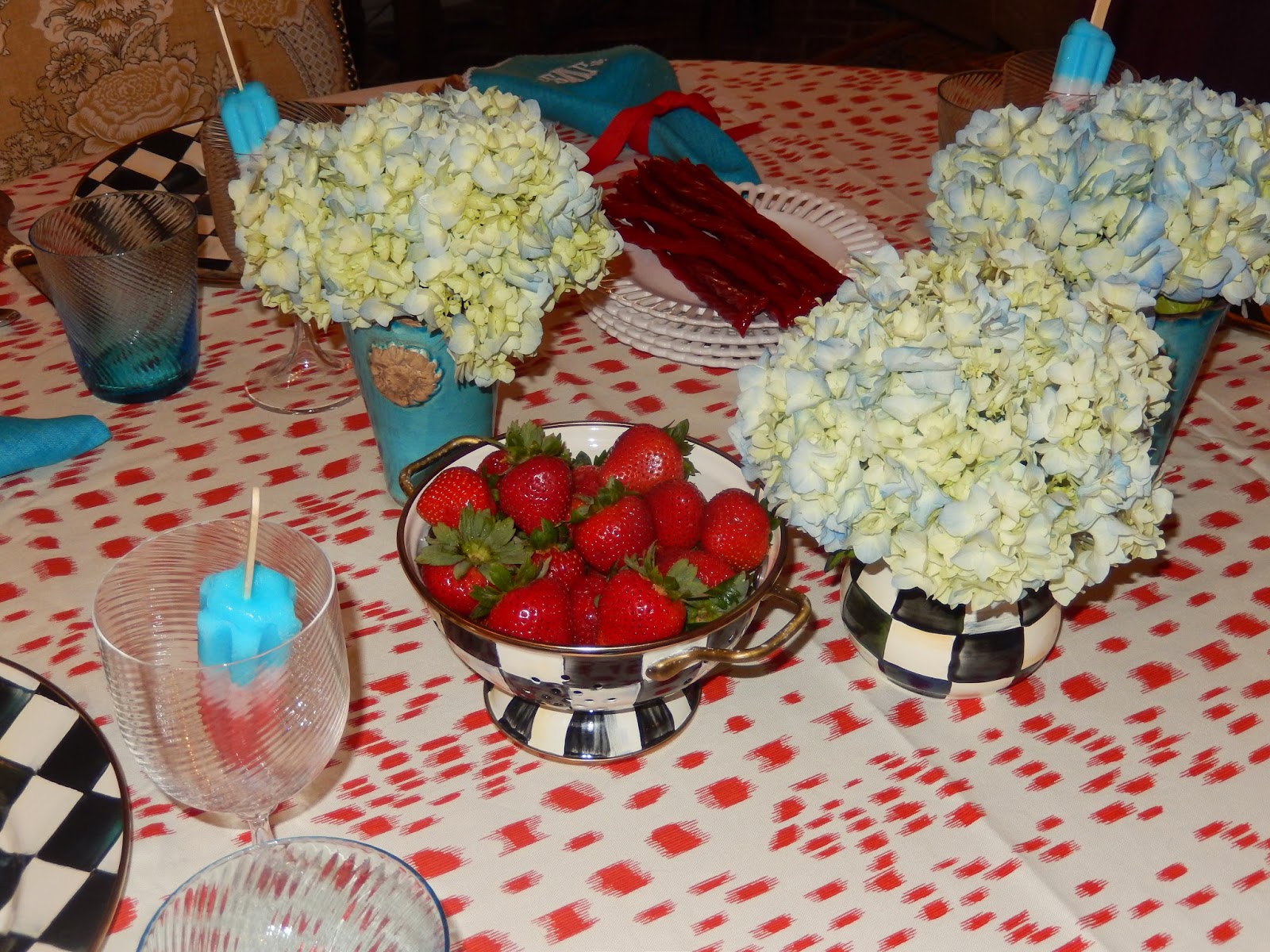 The French Tangerine decorating with fruits and vegetables and a winner