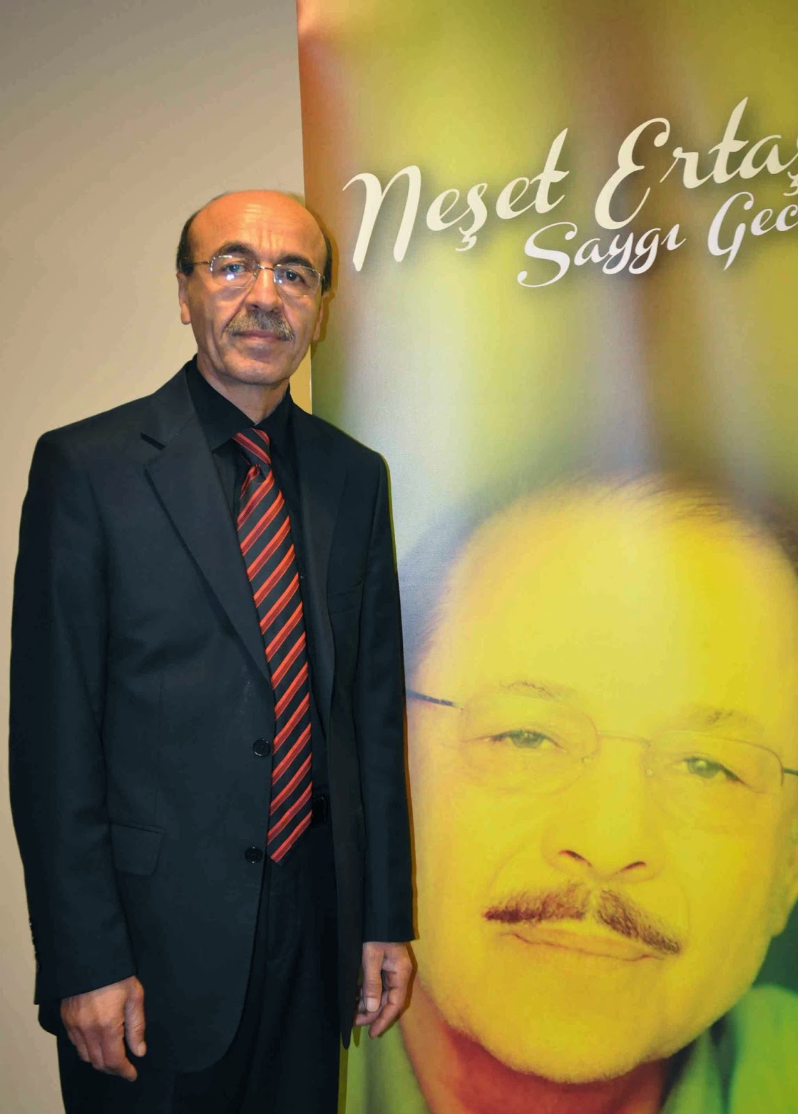 Neset Ertas Kitabi Biyografi Inceleme Turkish Edition Tokel Bayram Bilge 9789753382960 Amazon Com Books