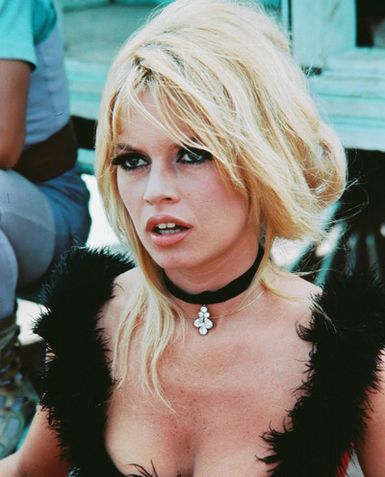 ICON Brigitte Bardot and her signature Cat Eye Look